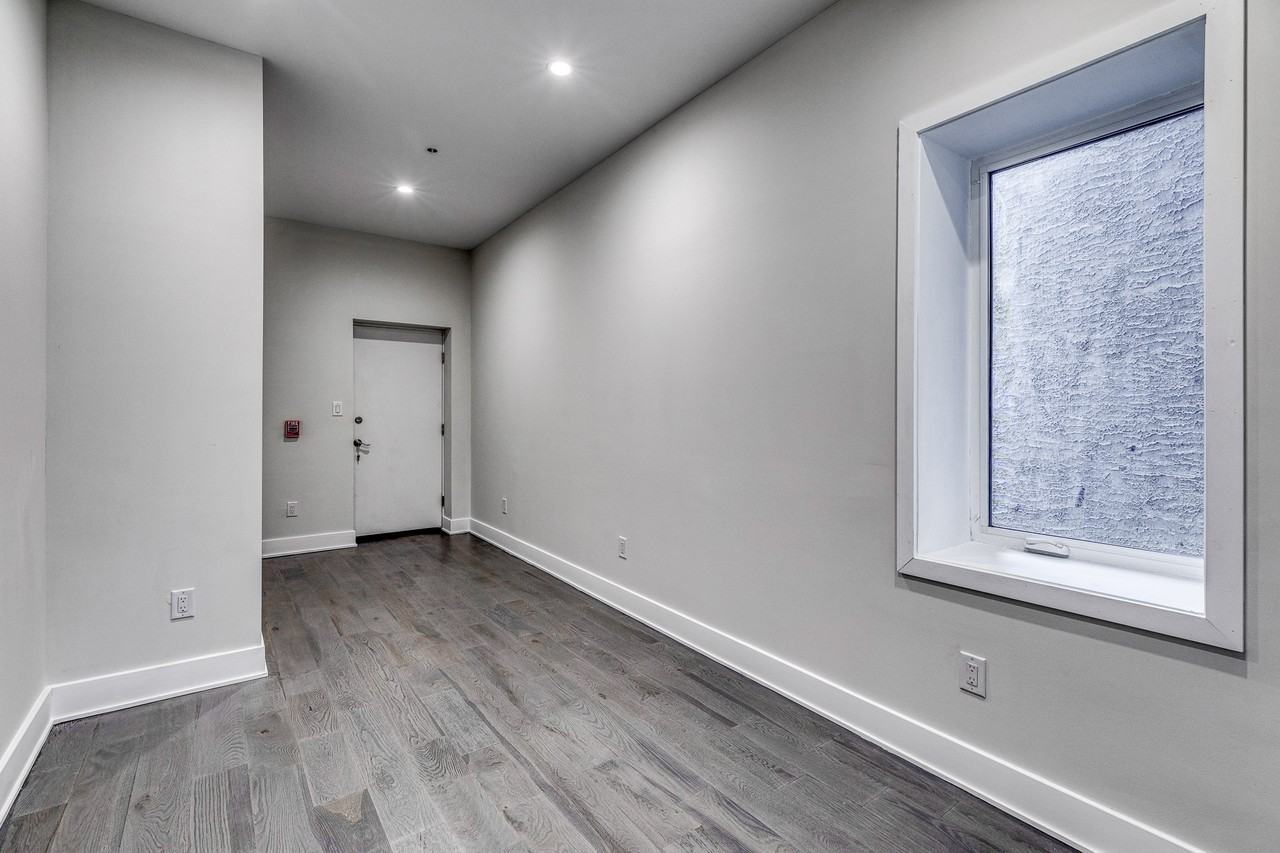 1244 South 20th Street - 1Unit 1 #1 - Photo 7 of 33