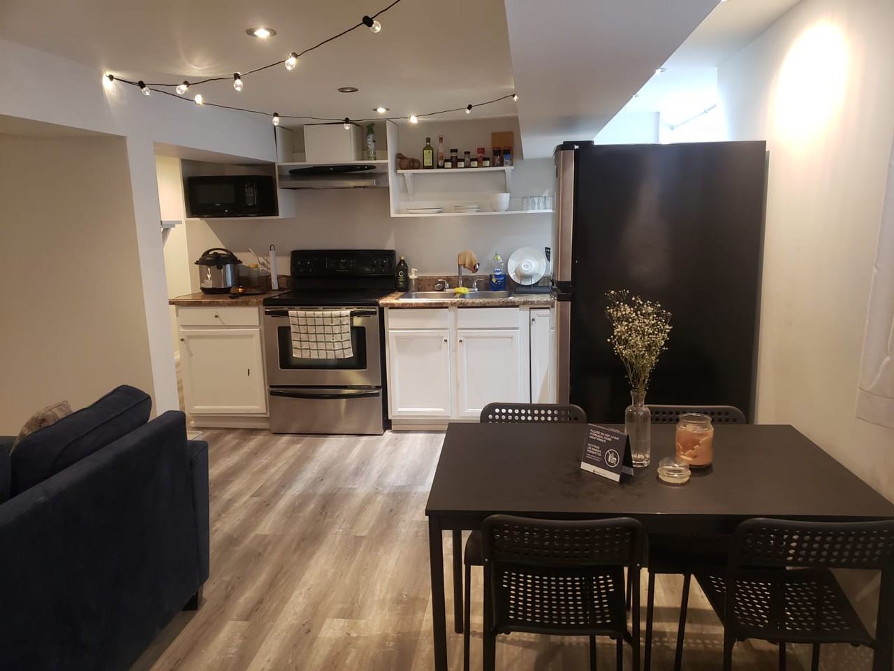 677 Bathurst Street #B - Photo 7 of 14
