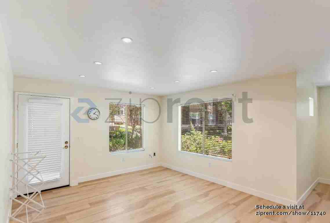 629 Celebration Ct - Photo 3 of 18
