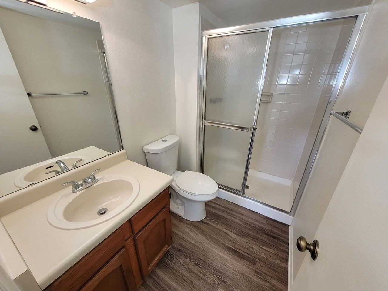 Rampart View Apartments - Photo 6 of 25