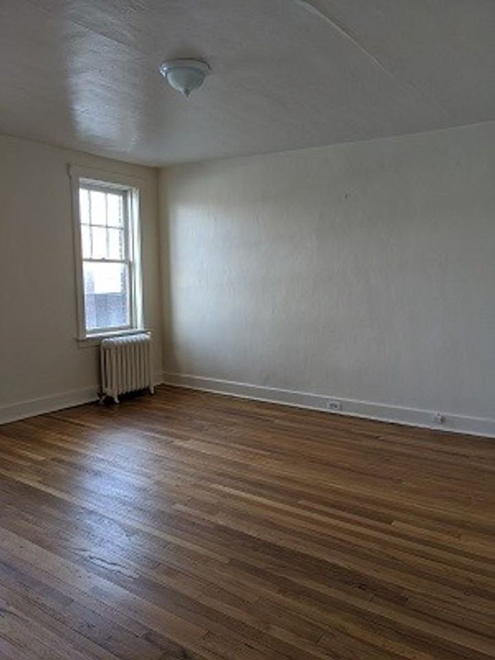 Alderson - Photo 3 of 11