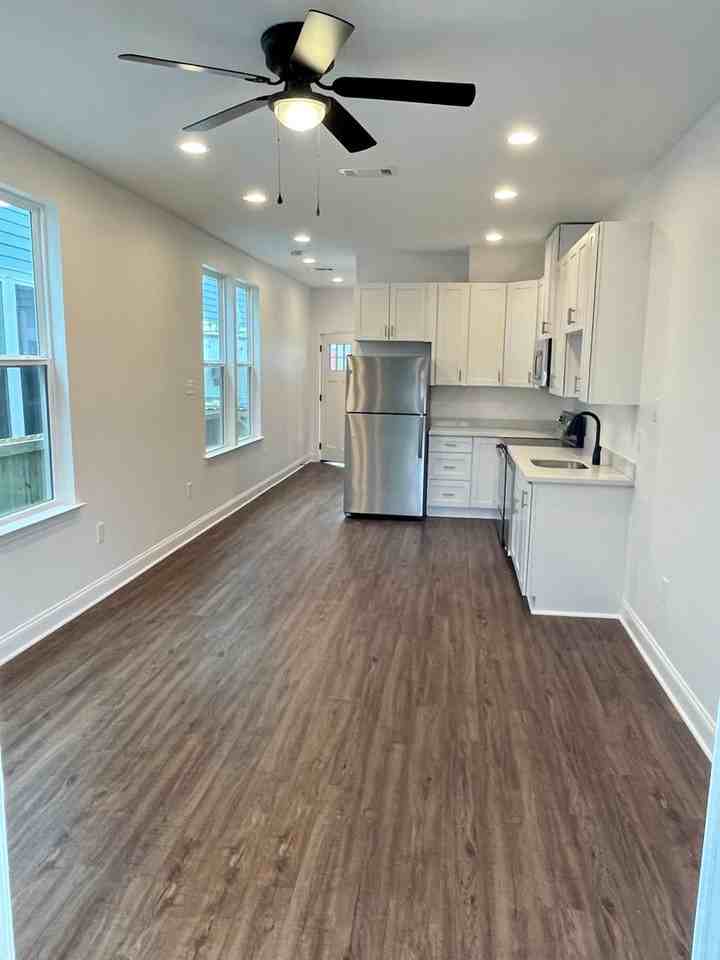 1618 1618 - 1620 Magnolia Street - 1620 #1620 - Photo 4 of 11