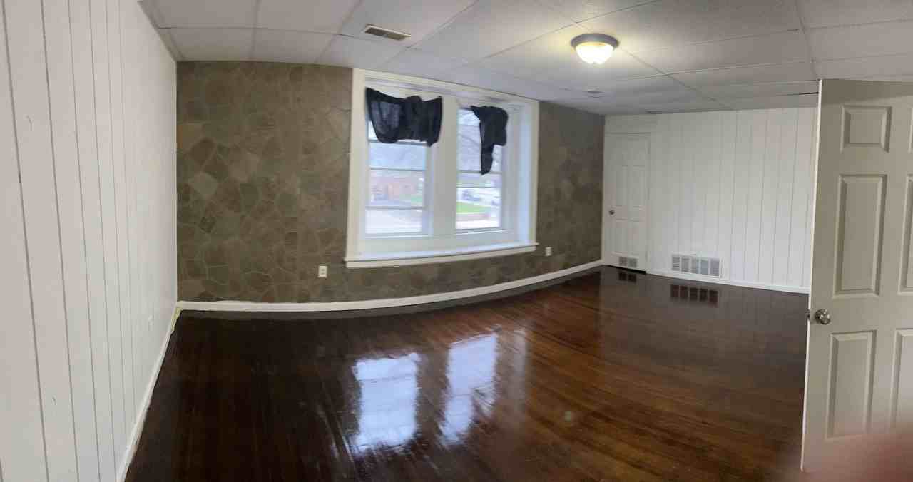 1456-1464 Dewey Ave - Photo 2 of 2