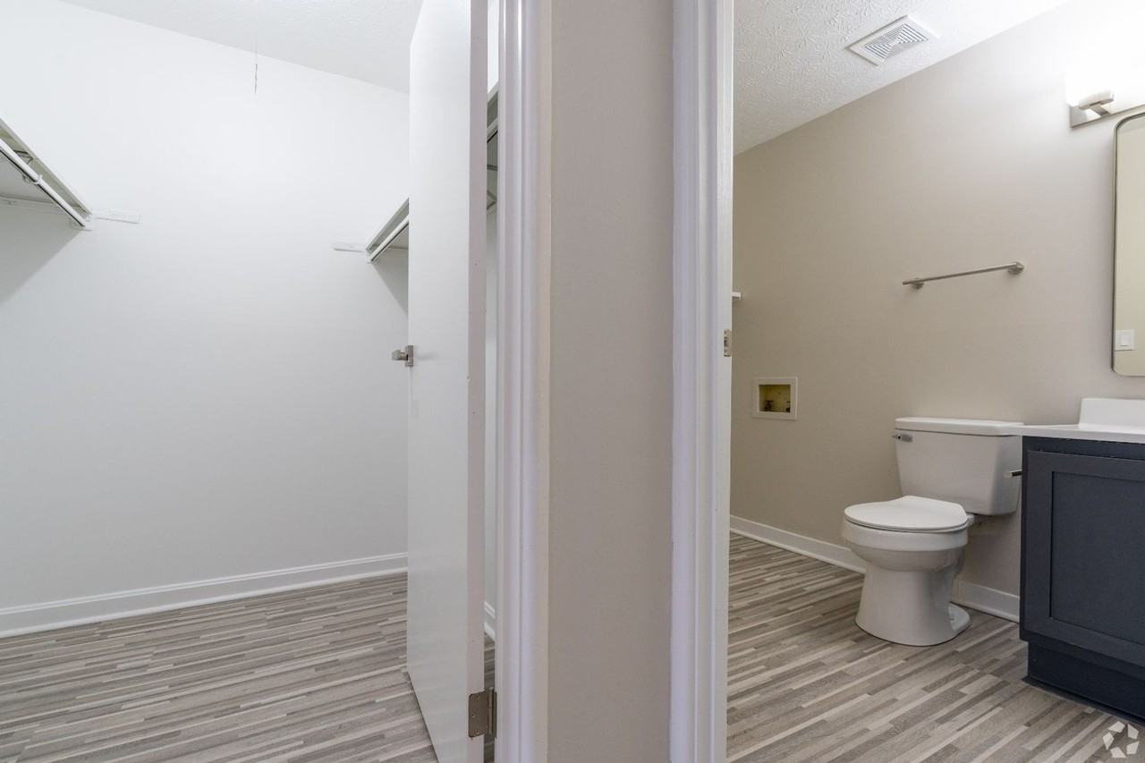 Green Valley Apartments - Photo 4 of 27