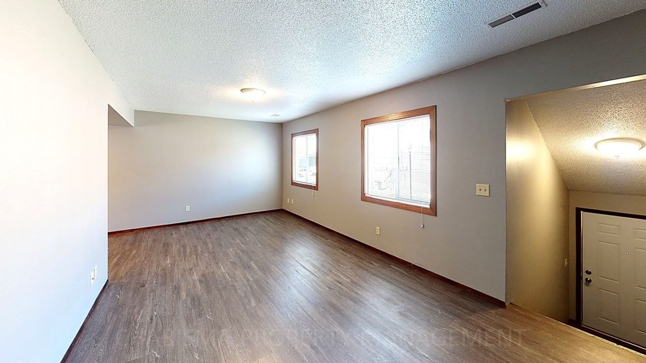 St. Andrews Apartments - Photo 5 of 41