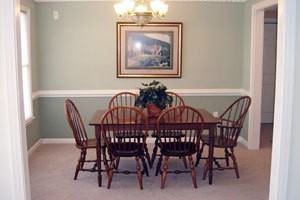 Cortland Apartments - Photo 3 of 8