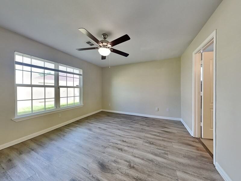 18011 Kinsale Valley Ln - Photo 5 of 22
