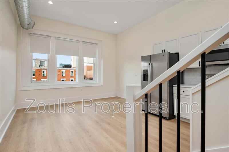 631 S Broadway #302 - Photo 6 of 10