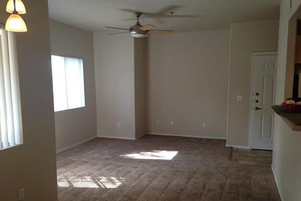 Lindsay Palms - Photo 3 of 6