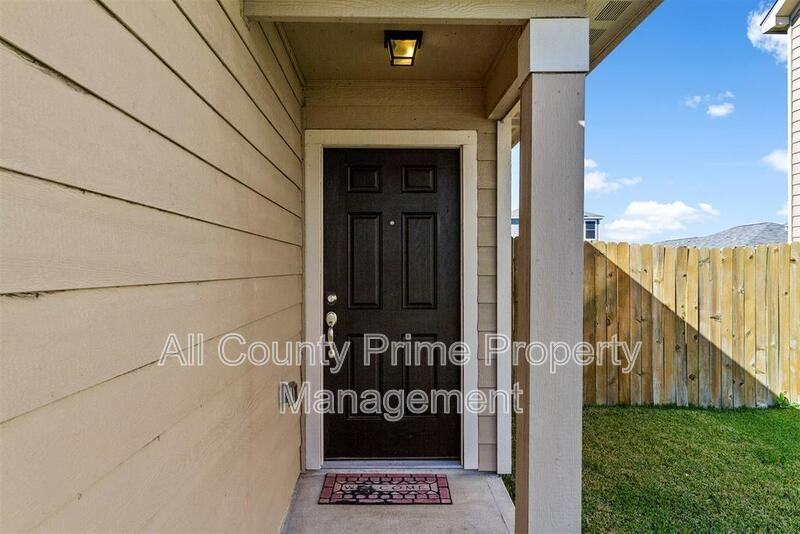5807 Treasure Cove Rd - Photo 4 of 21