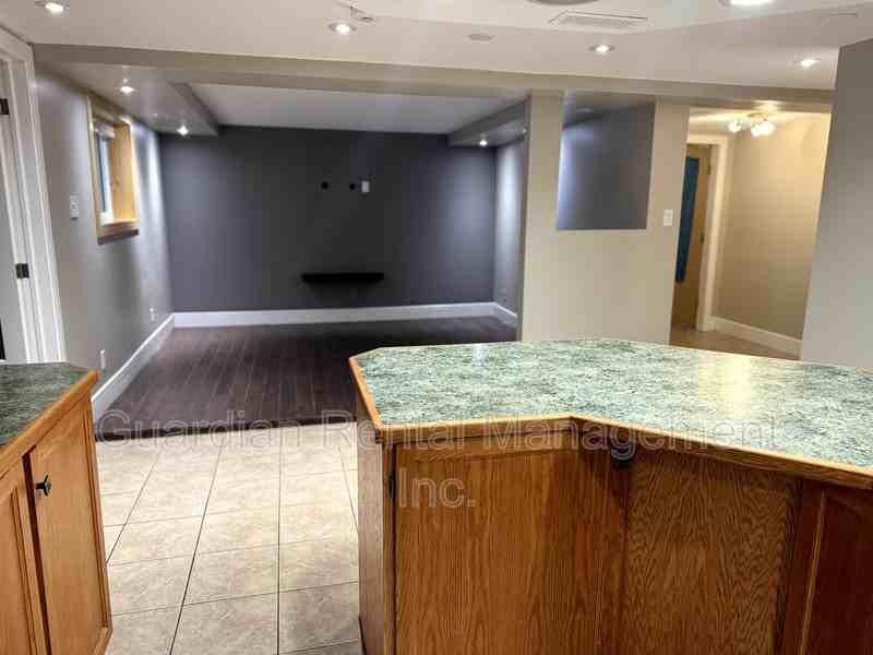 84 Elm St #2 - Photo 4 of 14