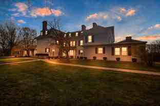 Manor House Apartments - Photo 1 of 1