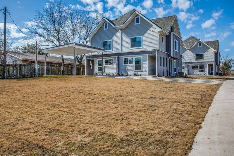 6712 Mira Loma Ln #B - Photo 3 of 25