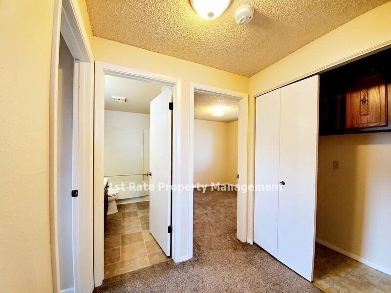 23 Sw 7th Ave - Photo 7 of 16