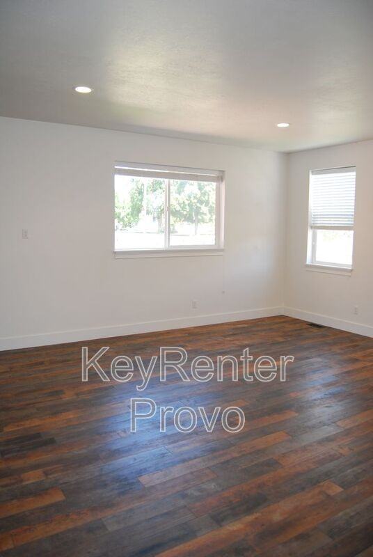 713 Ws #B - Photo 7 of 20