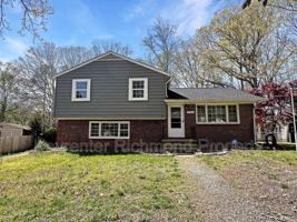 featured image of 2704 Susten Ct