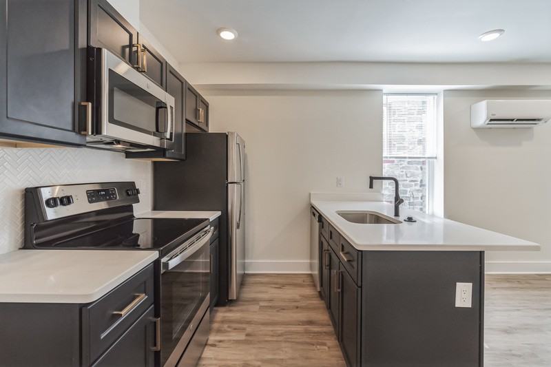 6906 Ridge Ave - Photo 5 of 12