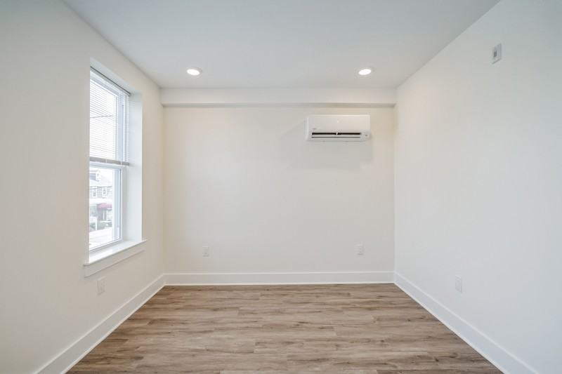 6906 Ridge Ave - Photo 6 of 12