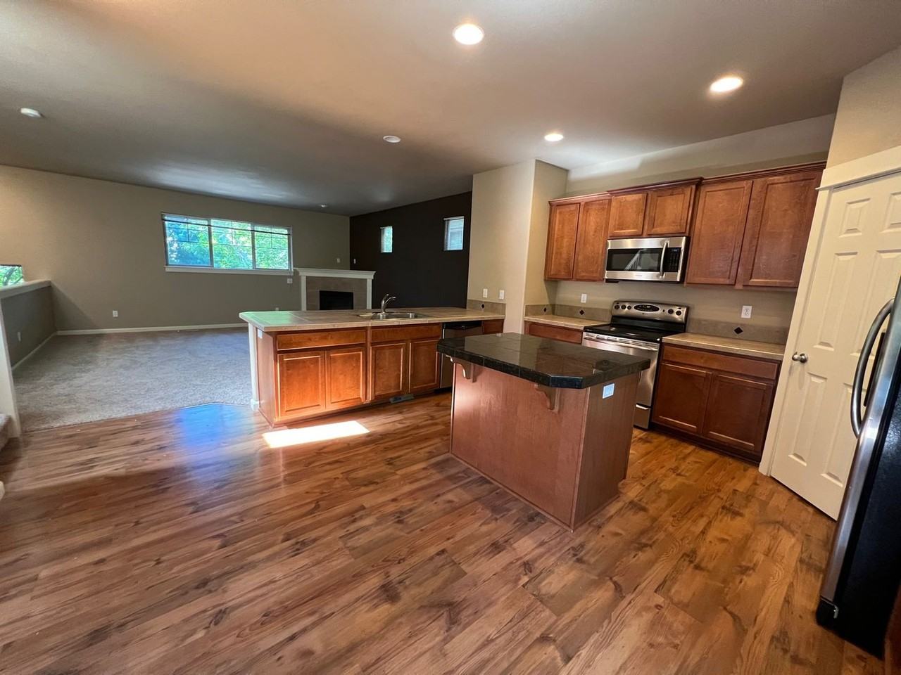20744 Sw Sister Ln - Photo 4 of 17