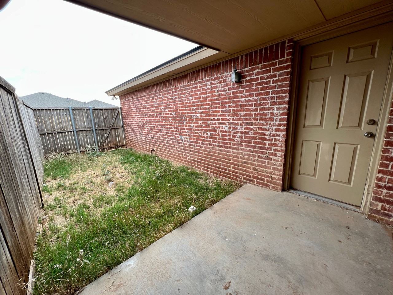 Spacious Two Bedroom Duplex in Lubbock Cooper ISD - Photo 2 of 20