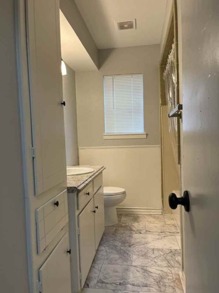 STANFORD.3106 - Photo 2 of 5