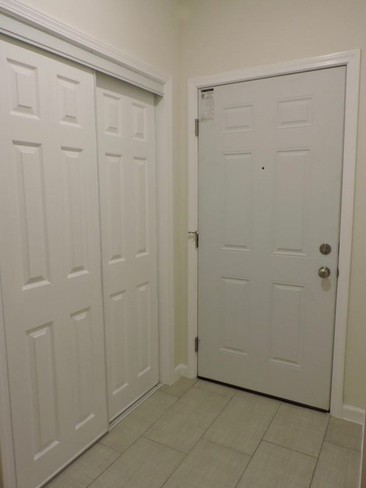 309 Sycamore Street Apartments - Photo 4 of 50