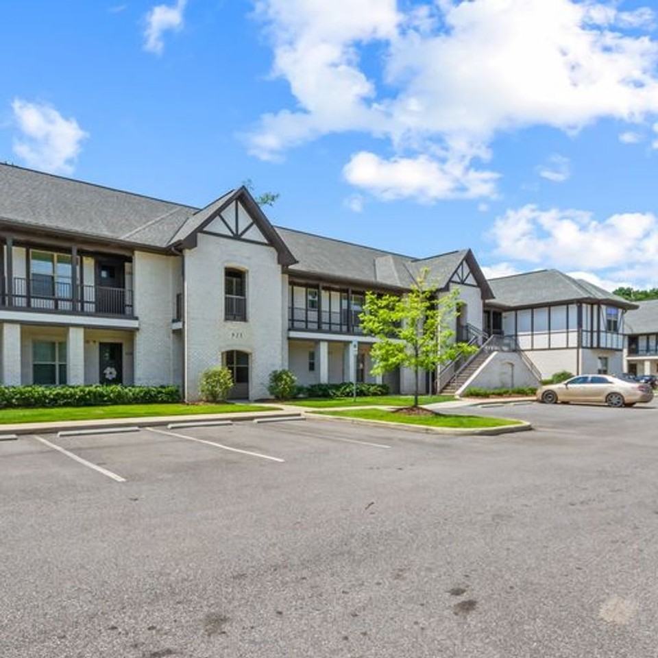 Brookmont Apartments - Photo 3 of 50