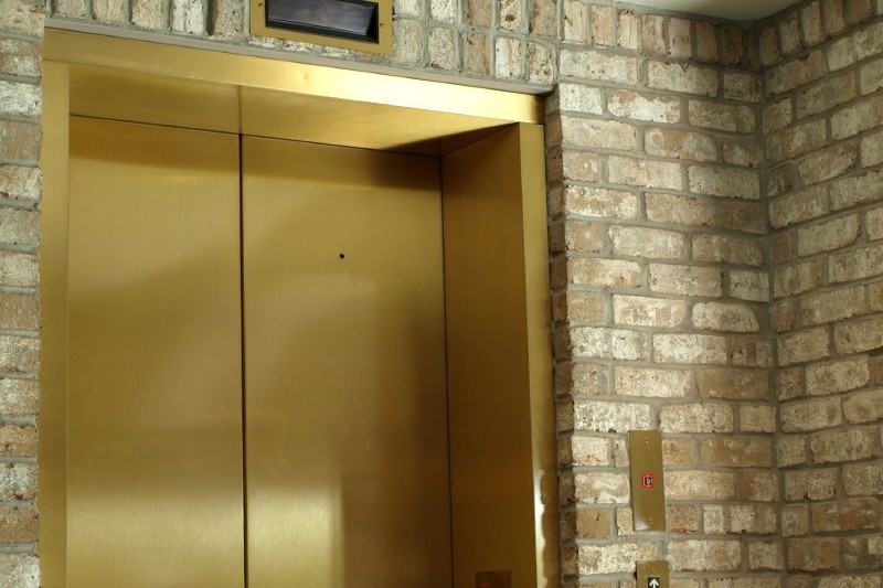 The Parkshore Apartments of Arden Hills - Photo 3 of 24