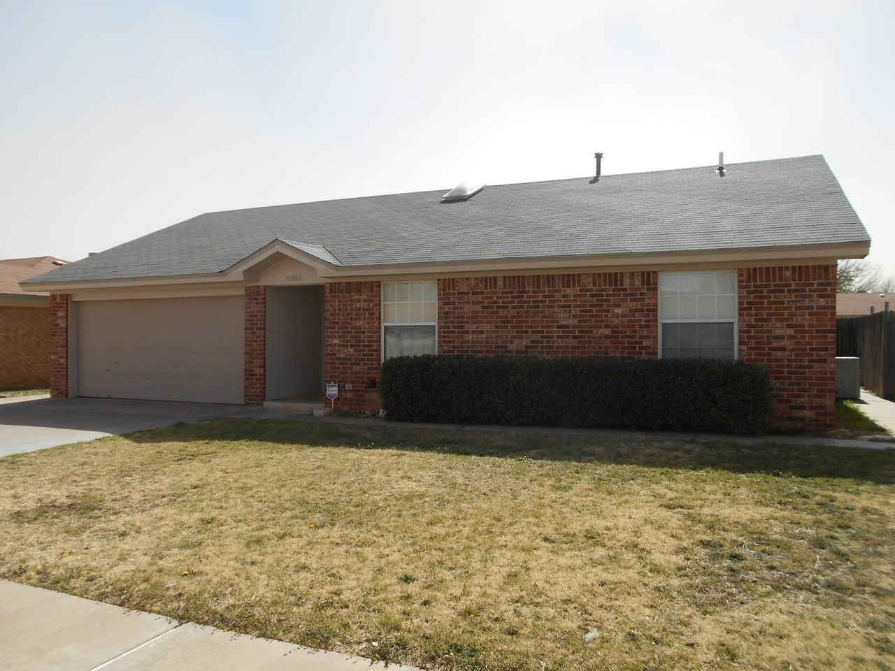 5805 12th St - Photo 2 of 19