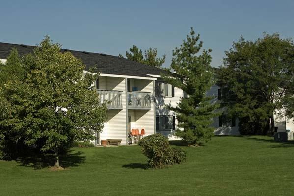 Fieldstone Apartments - Photo 2 of 28