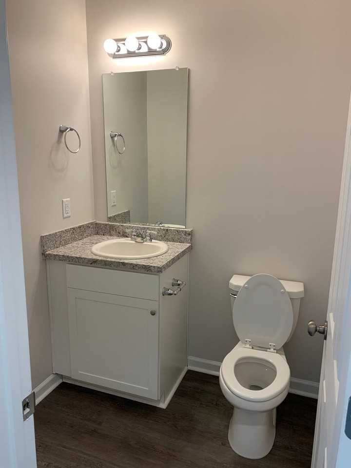 12391 Waterbury Dr - Photo 6 of 26