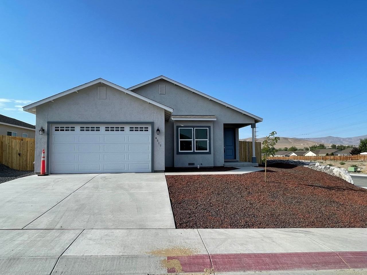 4517 Madison Rd, Fernley, NV 89408 4 Bedroom House for 2,200/month