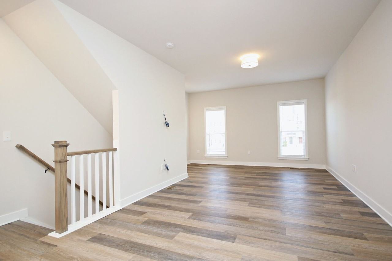 449 Fennel Rd - Photo 4 of 27