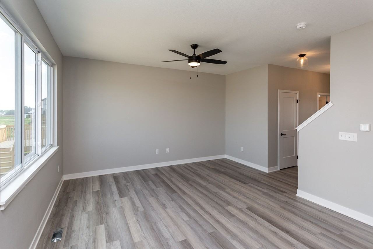 1401 Ne Savana Dr - Photo 7 of 25