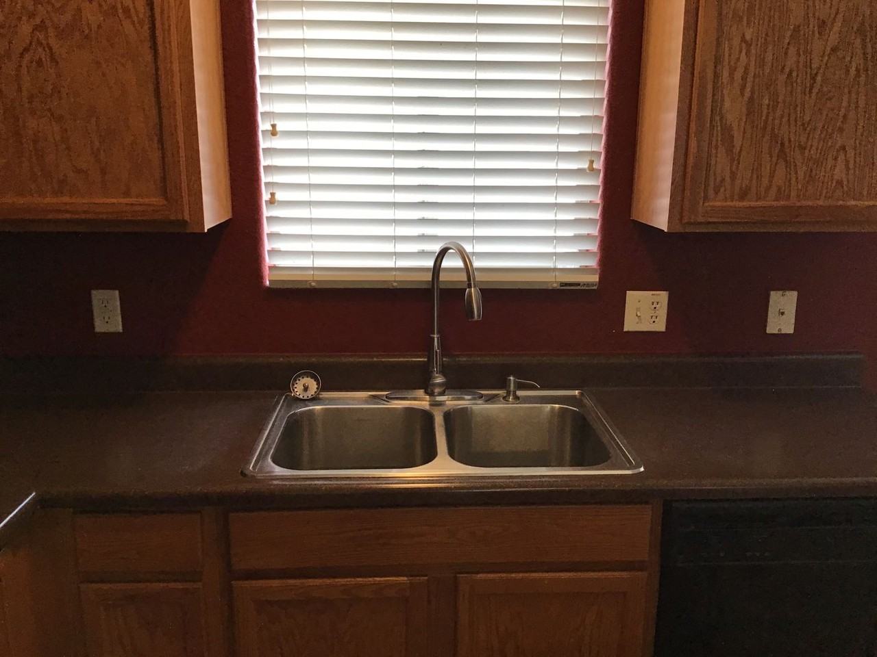 7826 S Sentinal Stone Dr - Photo 5 of 35