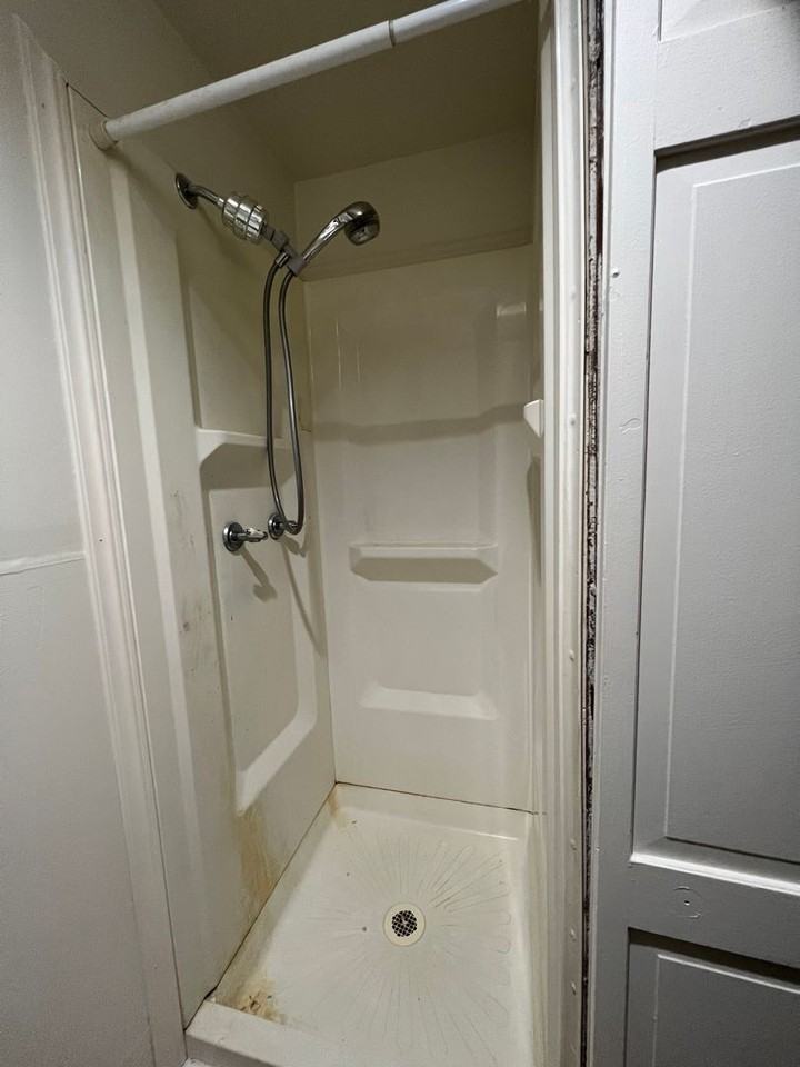 col334 - Photo 2 of 7