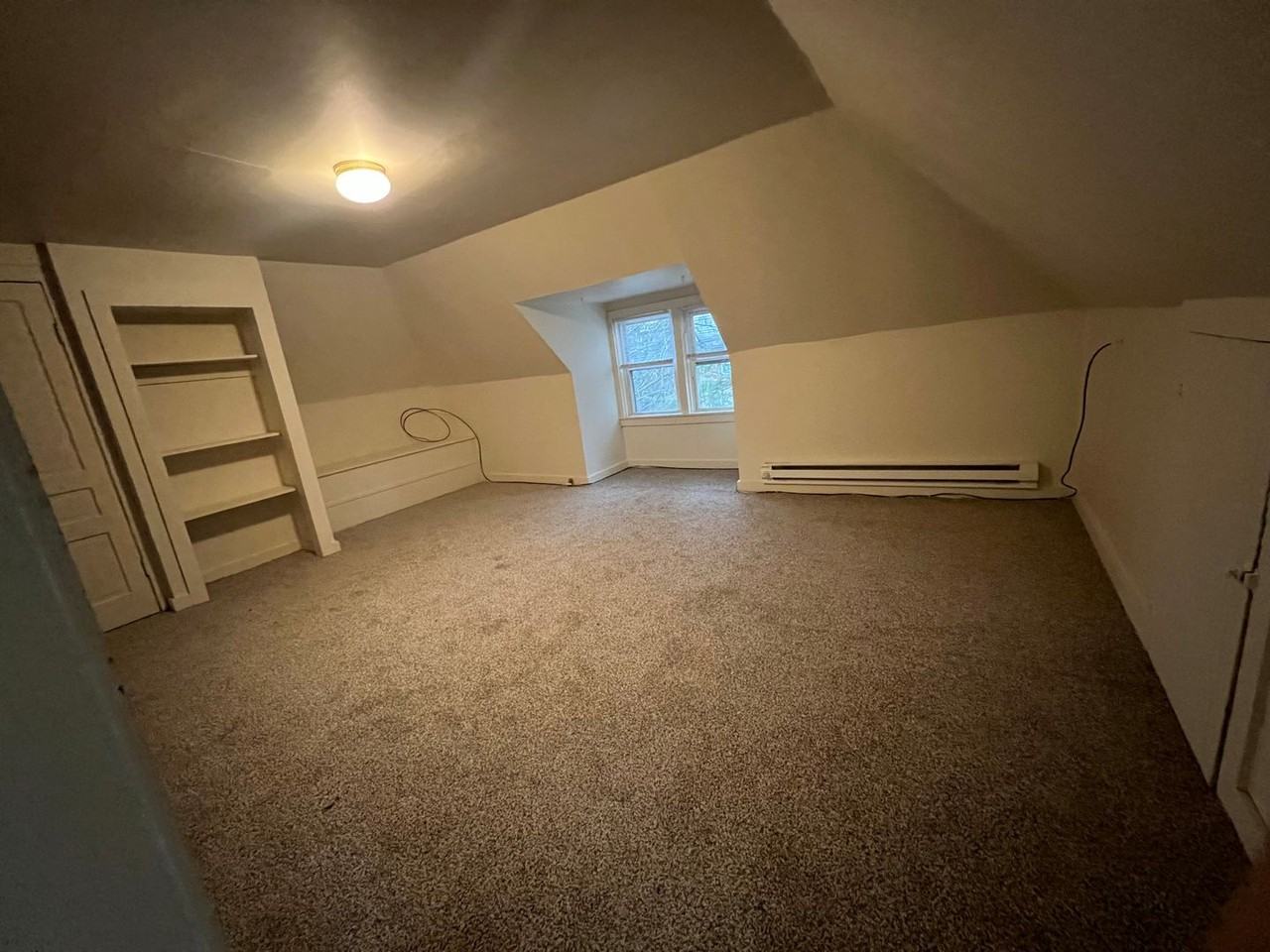 col334 - Photo 3 of 7