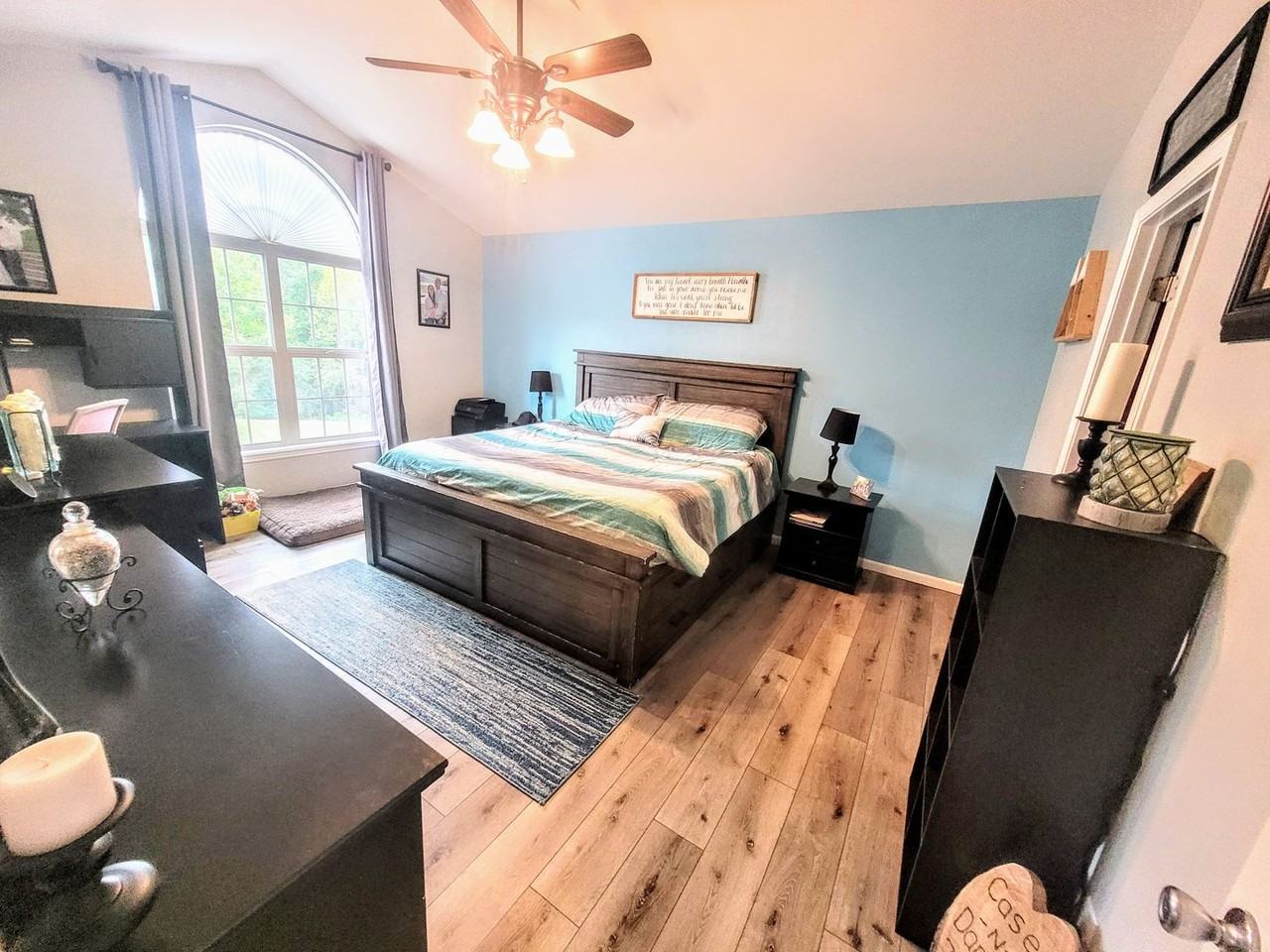 22929 Revelation Rd - Photo 2 of 11