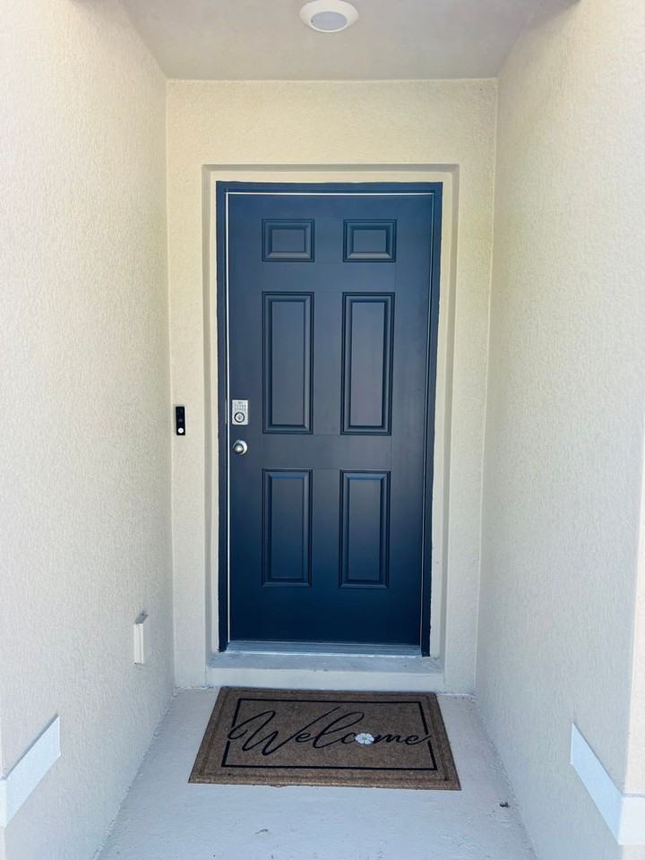 11472 Timber Grove Ln - Photo 2 of 24