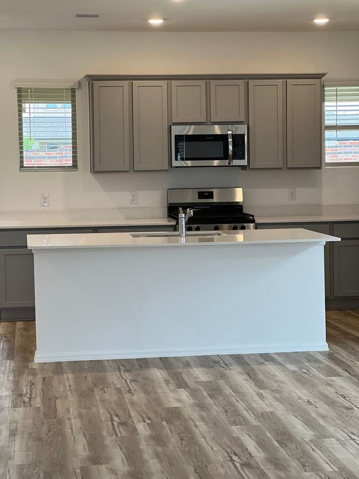 5210 Biscay Cove Ln - Photo 2 of 16