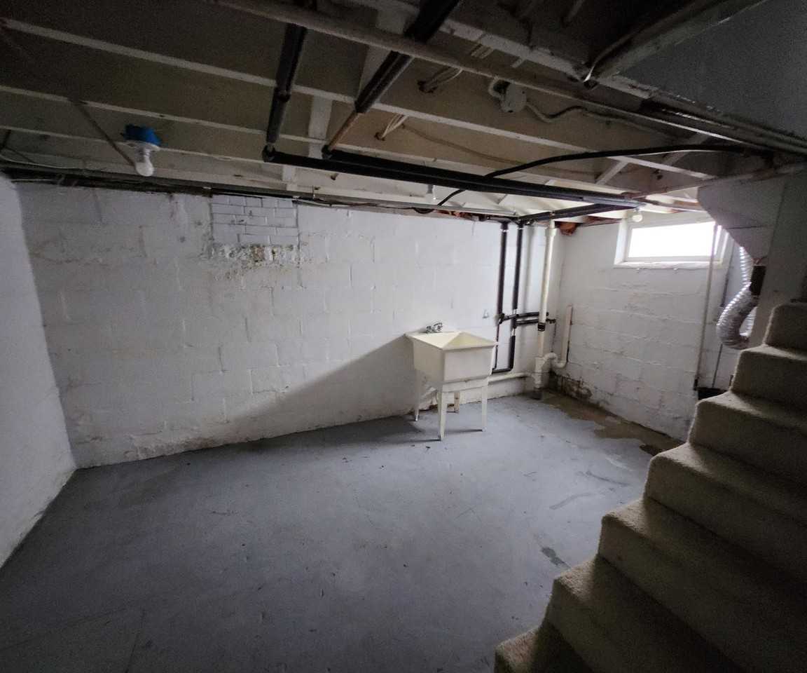 333 N Lincoln Ave - Photo 3 of 7