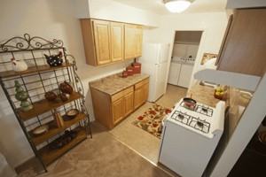 Cumberland Green Apartments - Photo 3 of 16