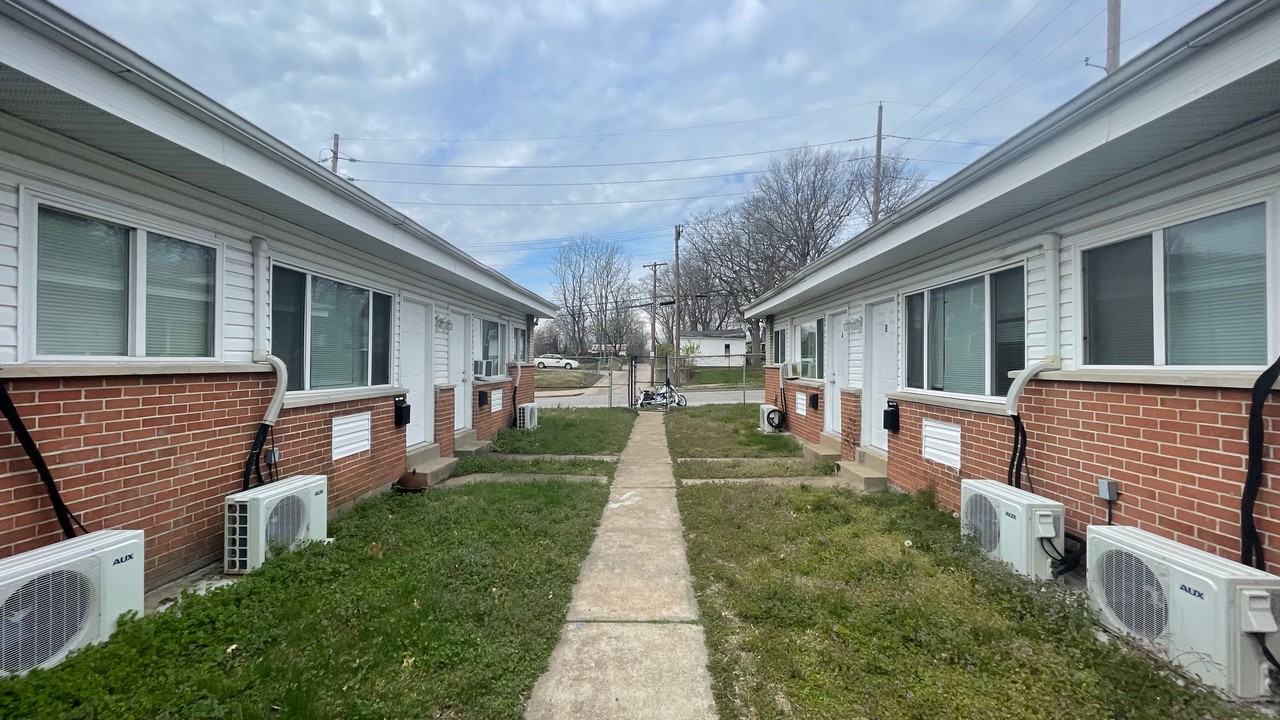 1068 Sutter Avenue #H - Photo 2 of 13