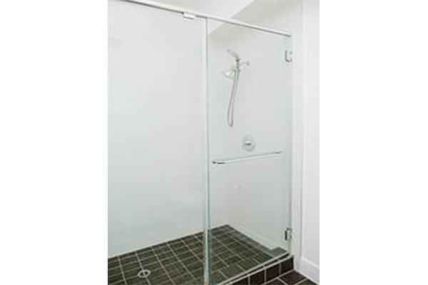 Majestic Shoreham Apartments - Photo 2 of 27