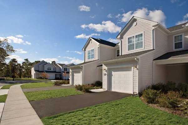 Lakehurst Family Homes - Photo 2 of 7