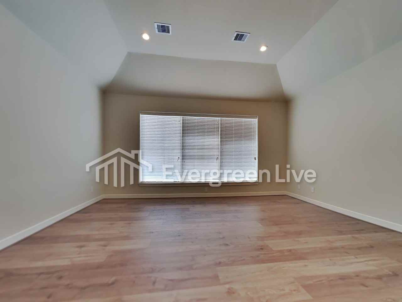 2608 Upper Quinn Way - Photo 6 of 14