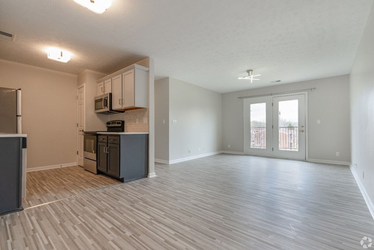 Green Valley Apartments - Photo 4 of 16