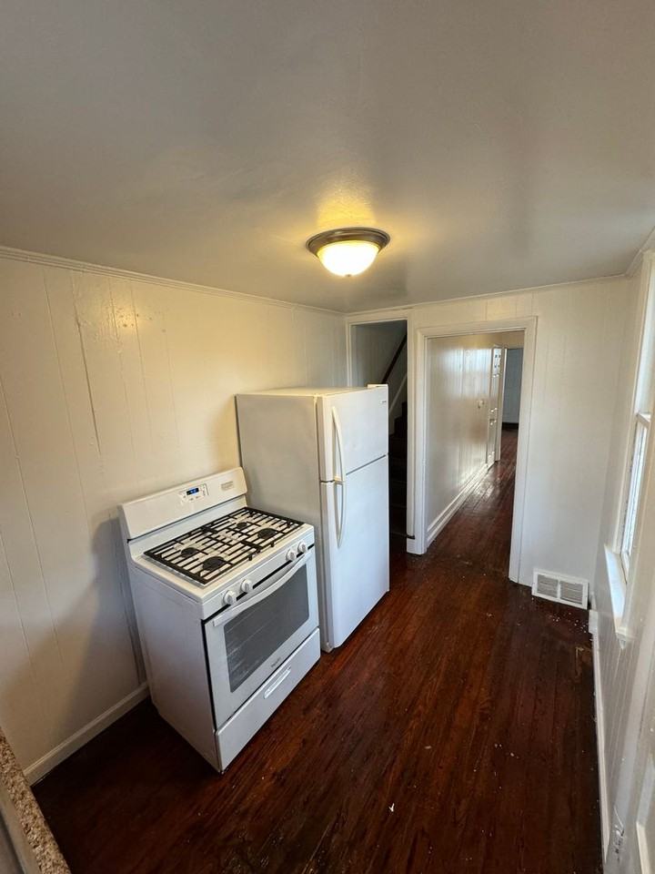 315 Miller Ln - Photo 5 of 12