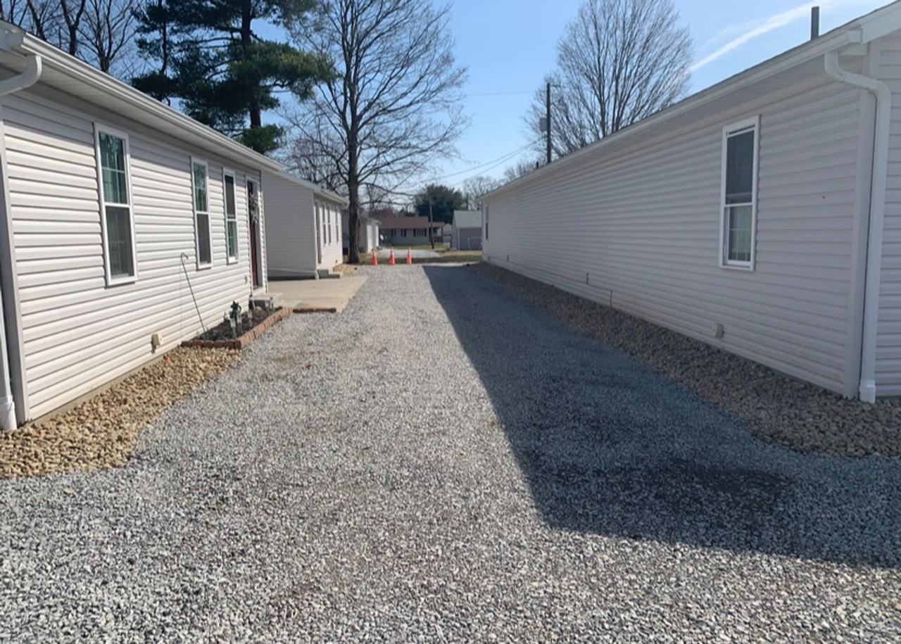 631-633 11th Dr. NW - Photo 2 of 11