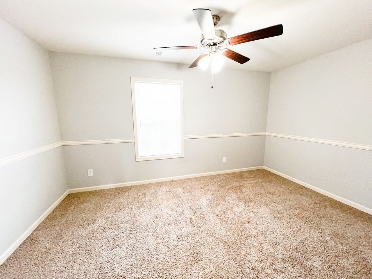 2291 Mccormick Ln - Photo 6 of 8